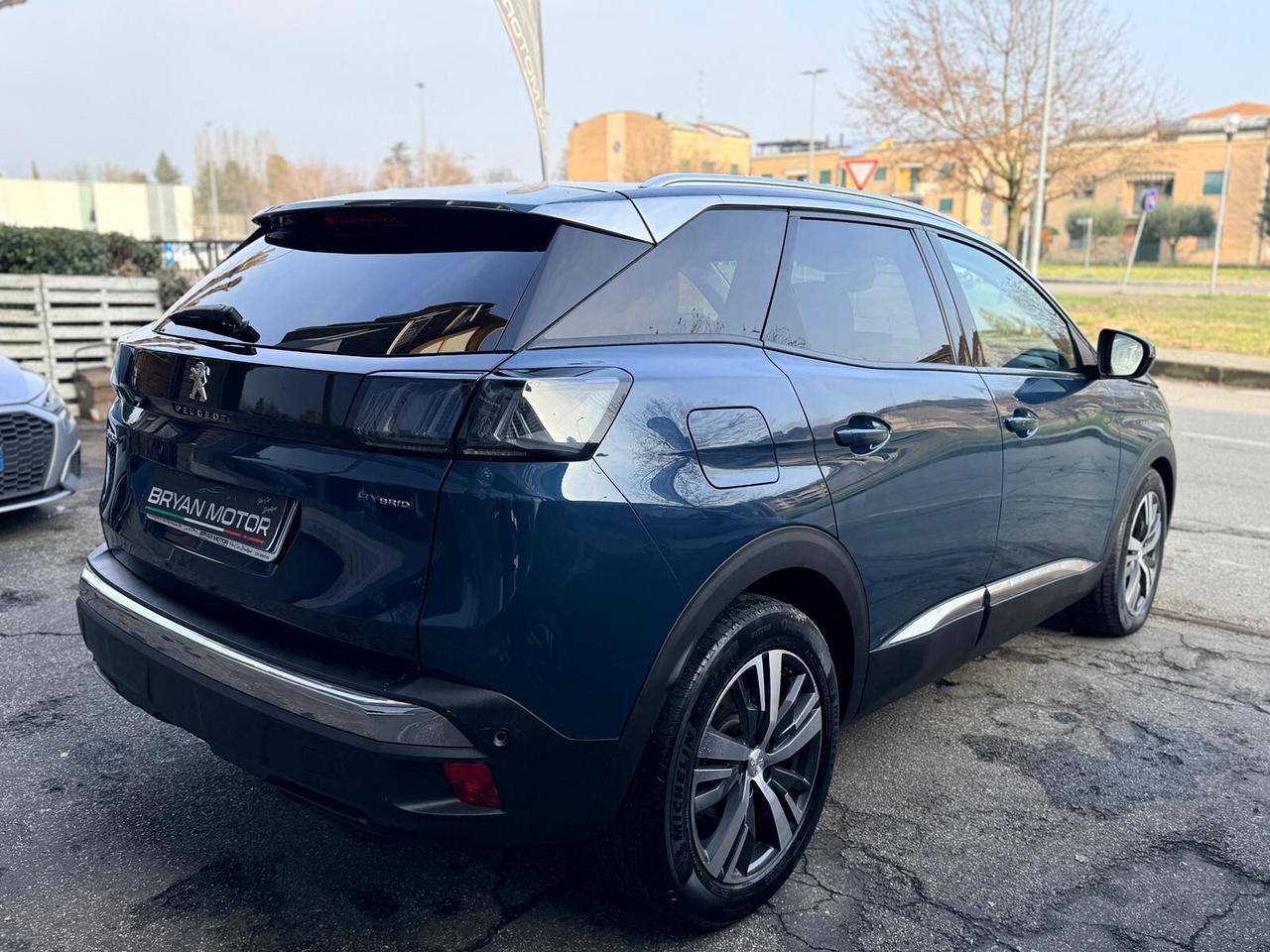 Peugeot 3008 Hybrid 225 e-EAT8 Allure