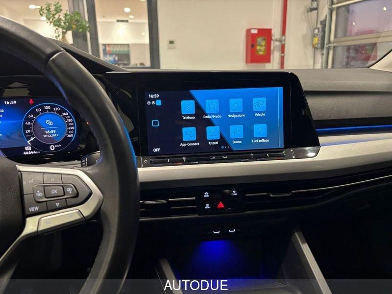 Volkswagen Golf VIII 2020 1.0 tsi evo Life 110cv