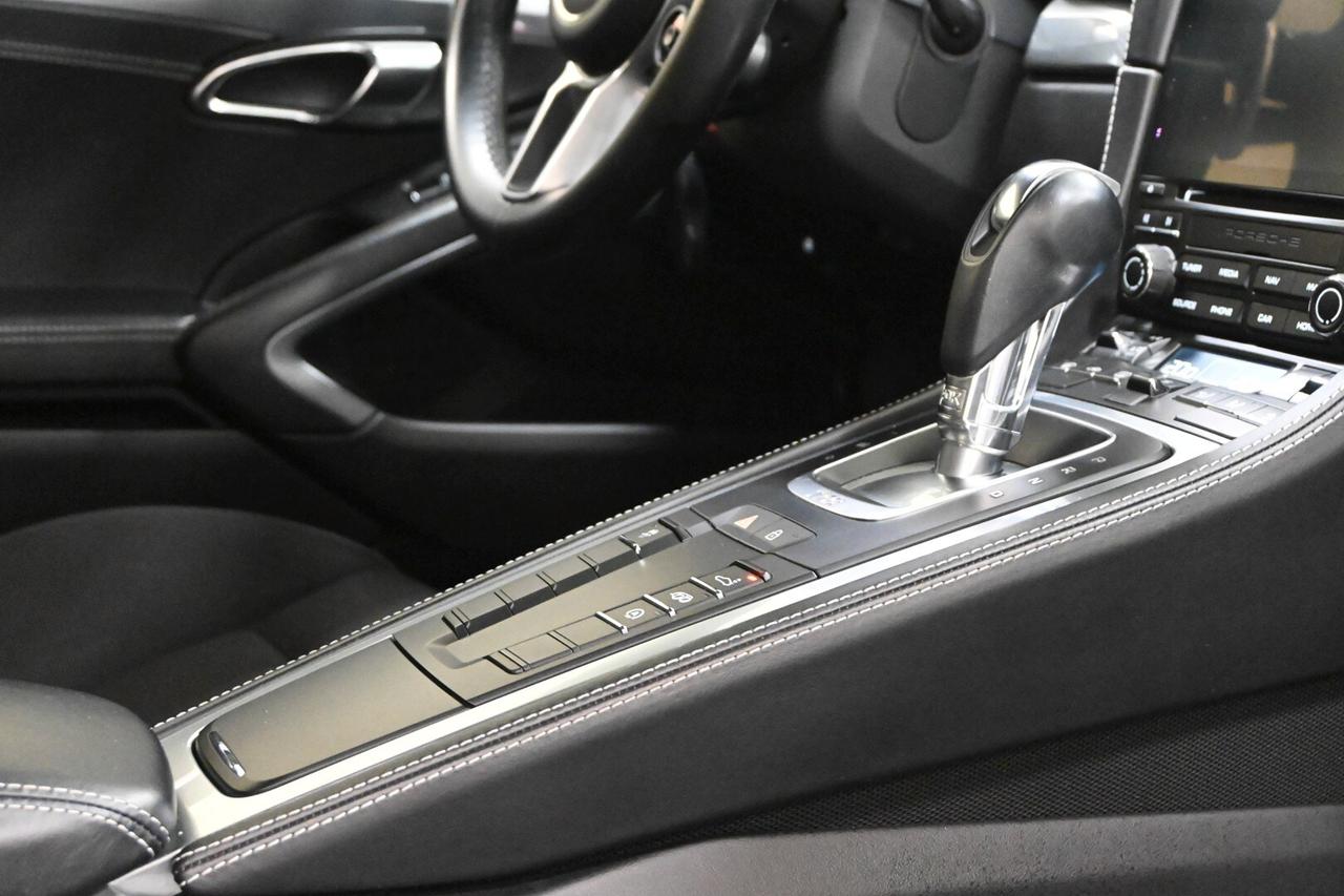 PORSCHE 718 718 Cayman 2.0