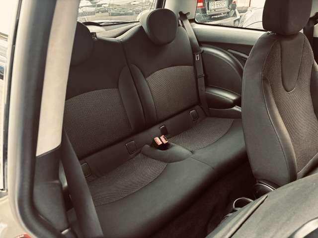 MINI Cooper Mini III R56 2007 1.6 Chili 120cv-leggere bene la discrezione-