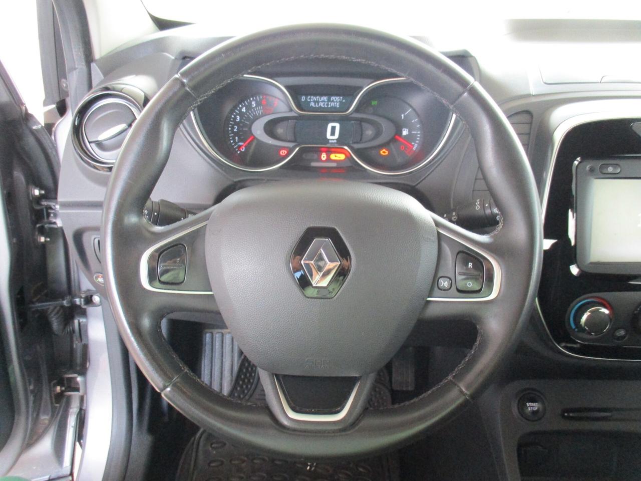 RENAULT CAPTUR