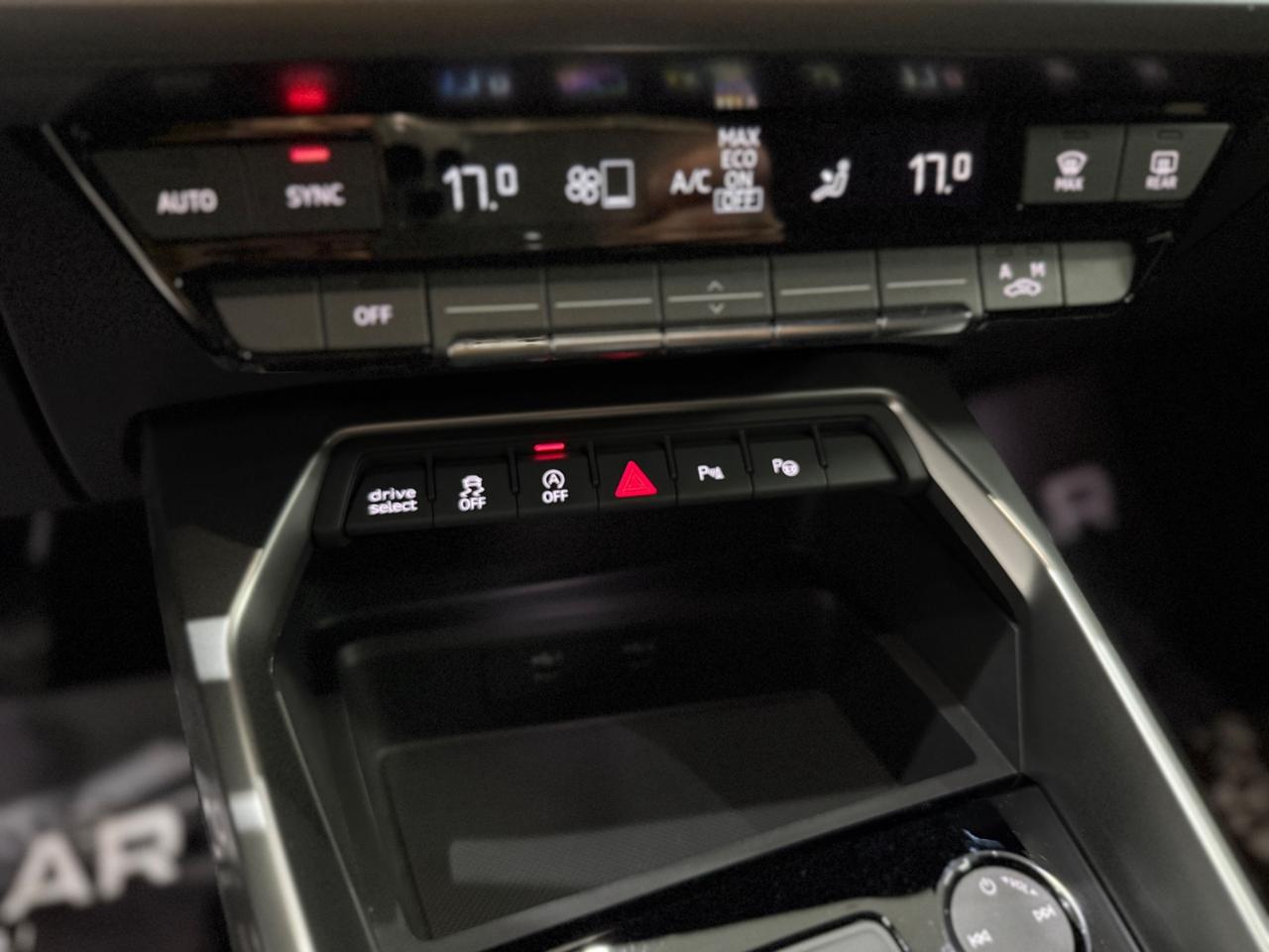 Audi A3 35 2.0TDI 150CV S tronic S line