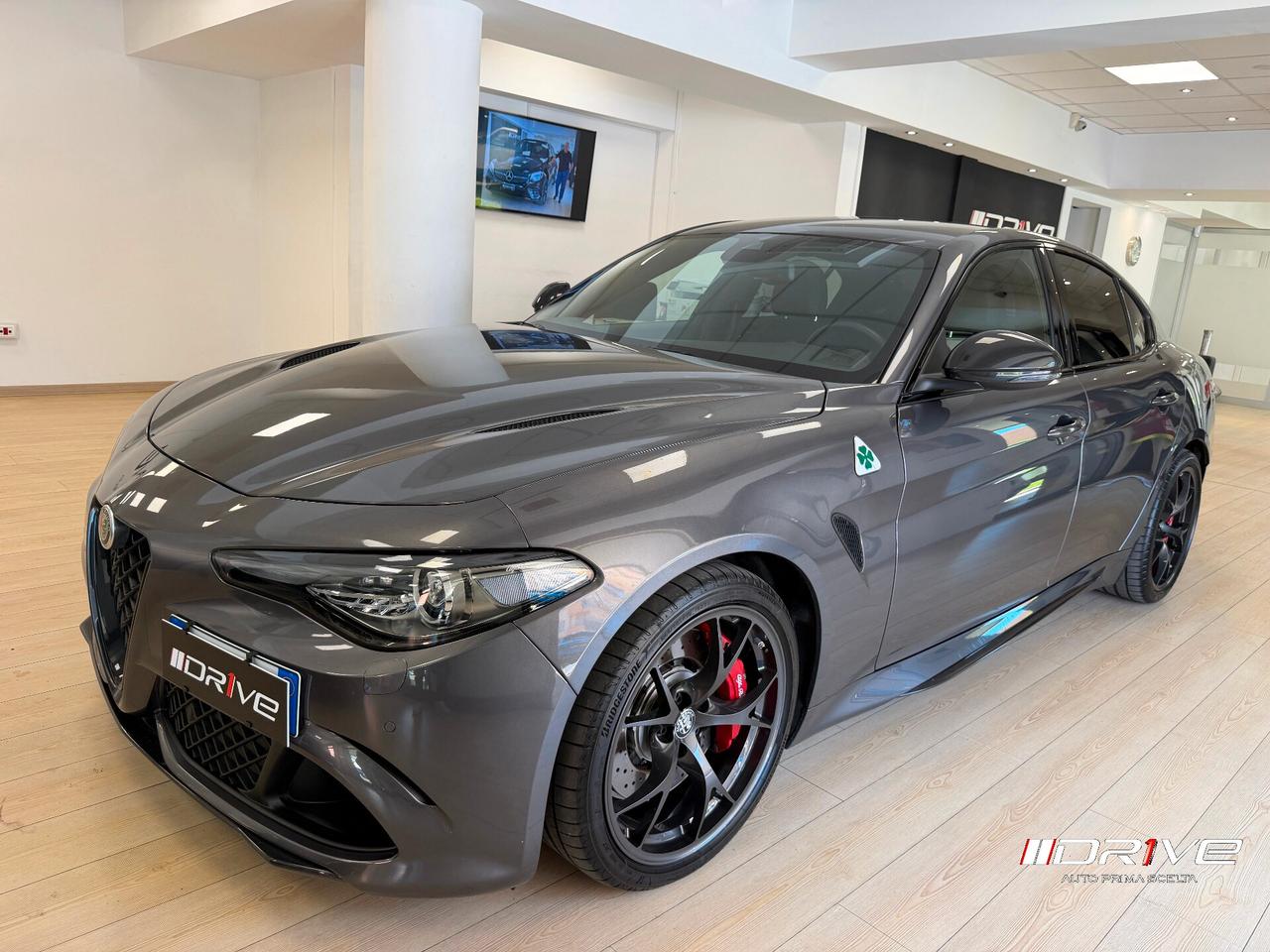 ALFA ROMEO Giulia (2016) Giulia 2.9 V6 Bi-Turbo...