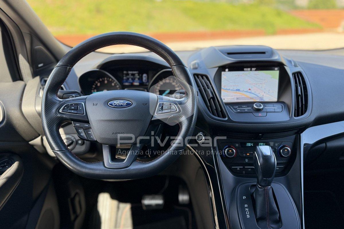 FORD Kuga 2.0 TDCI 150 CV S&S 4WD Powershift ST-Line
