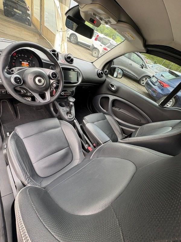 smart fortwo BRABUS 0.9 Turbo twinamic Cabrio