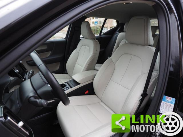 VOLVO XC40 T3 Geartronic Inscription FINANZIABILE