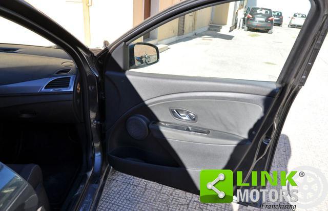 RENAULT Megane Mégane 1.5 dCi 110CV EDC SporTour Limited