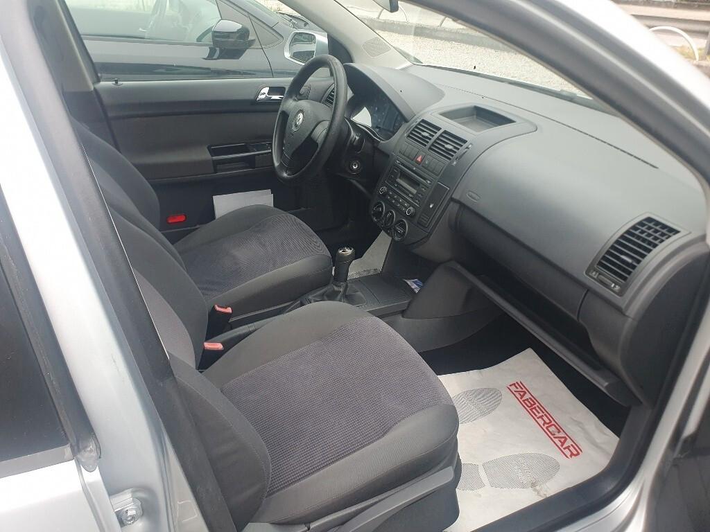 Volkswagen Polo 1.4/80CV 16V 5p. Comfortline
