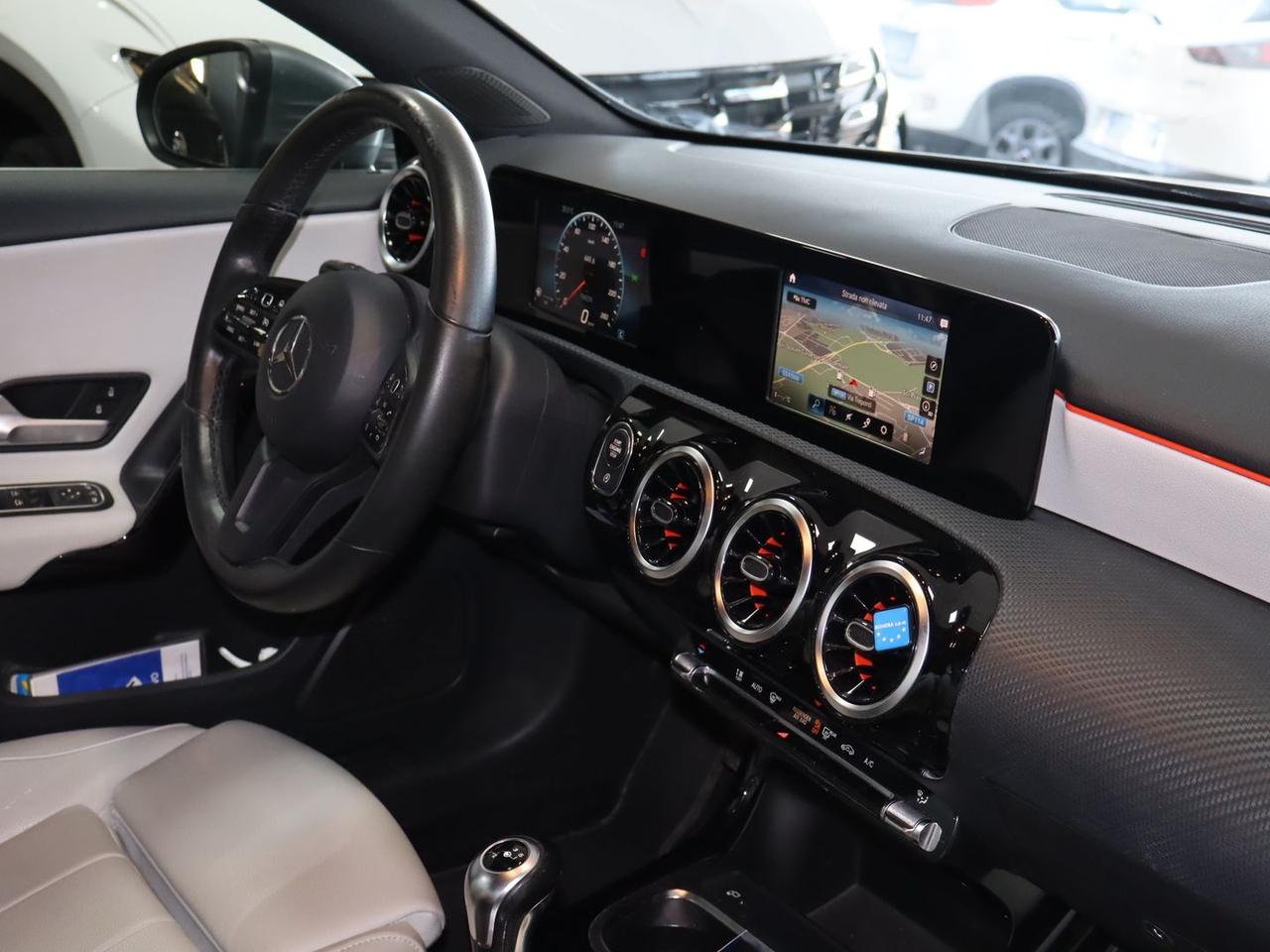 Mercedes-Benz A 180 Business Plus A 180 #9967