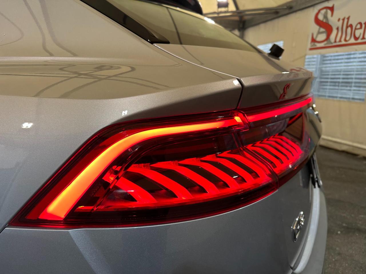 Audi Q8 55 3.0 TFSI MHEV Sport S-LINE Quattro Tiptronic"FARI MATRIX"