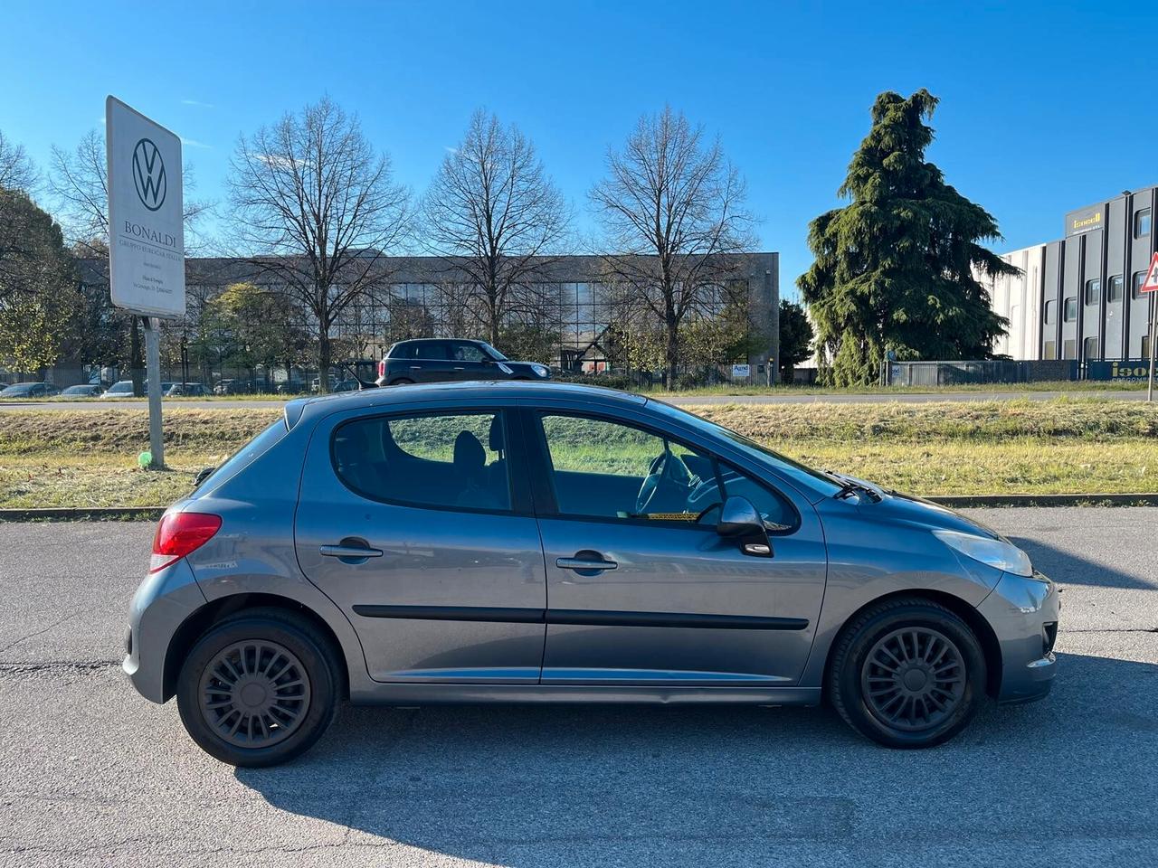 Peugeot 207 1.4 8V 75CV 5p. X Line ECO GPL