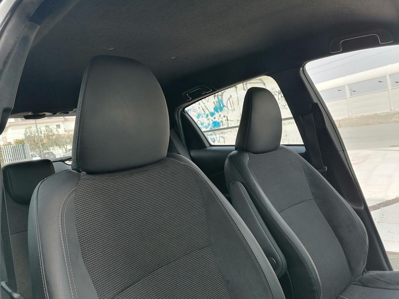 Toyota Yaris 1.4 D-4D 5 porte Lounge FULL 12/2017