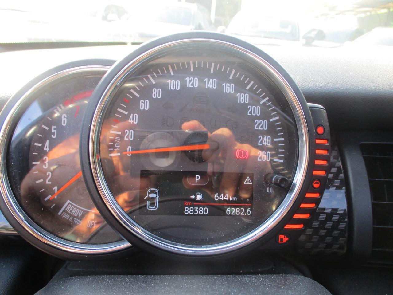 Mini Cabrio John Cooper Works S