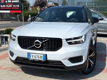 Volvo XC40 T4 Geartronic R-design 190CV PERLATO