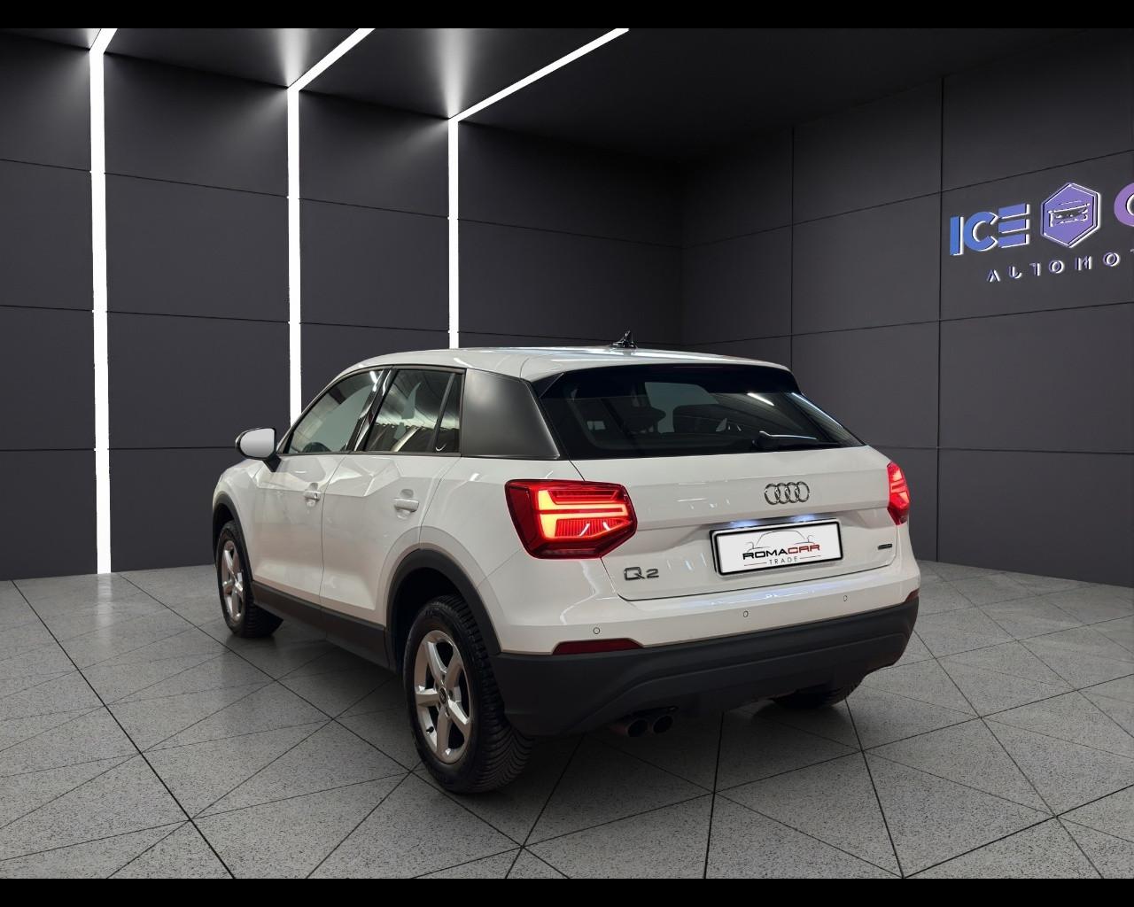 AUDI Q2 - Q2 40 TFSI quattro S tronic Business