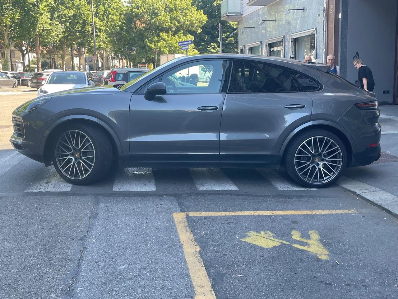 Porsche Cayenne Platinum Edition 3.0 S #6026
