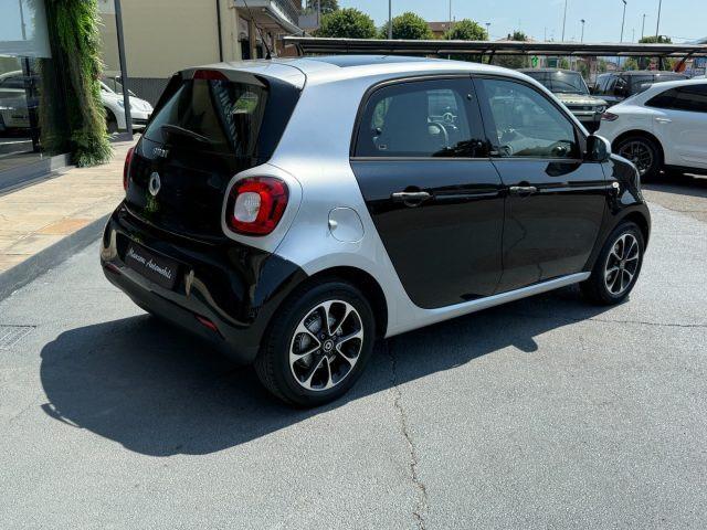 SMART ForFour 70 1.0