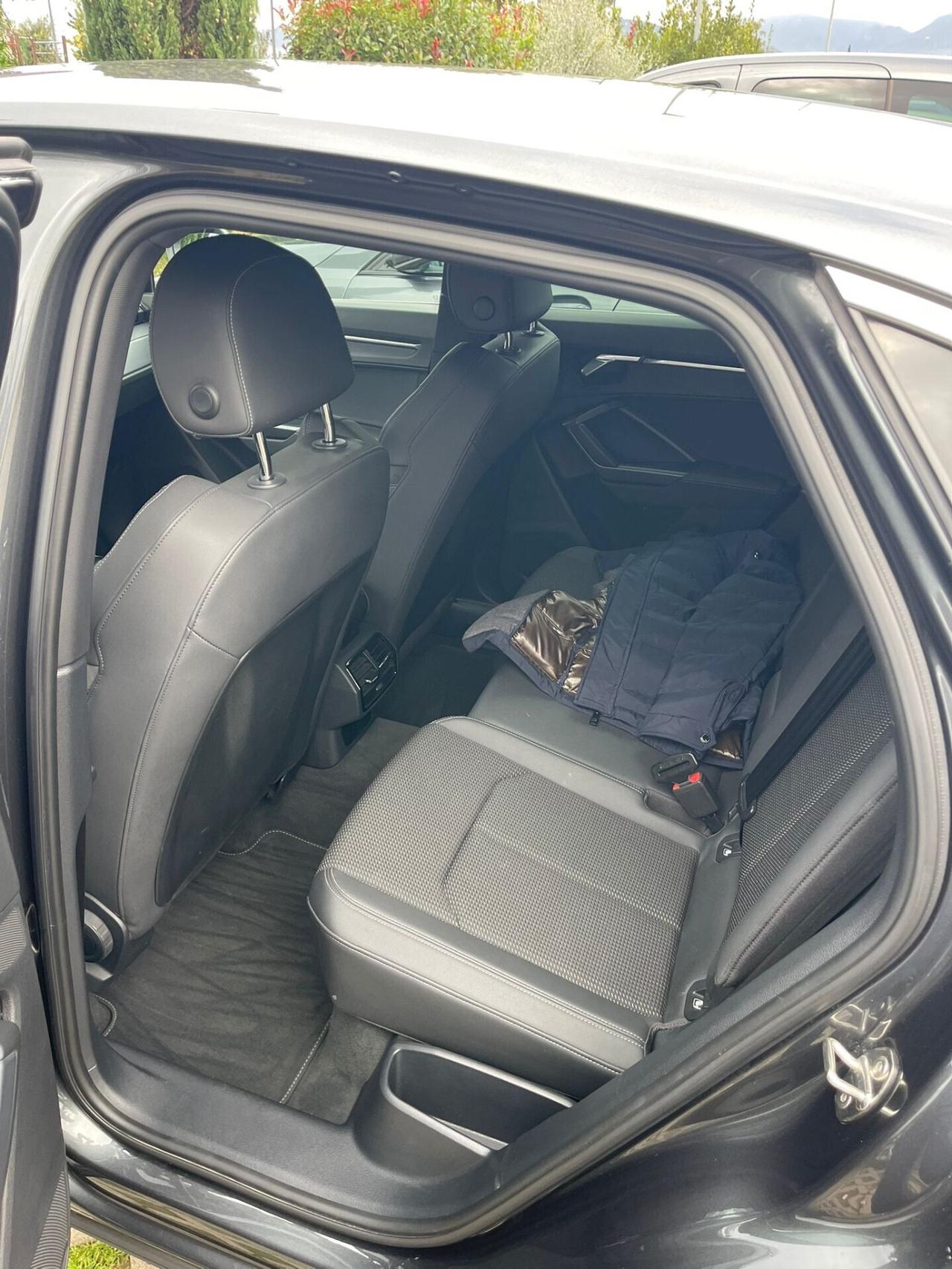 Audi Q3 SPB 35 TDI S tronic line edition