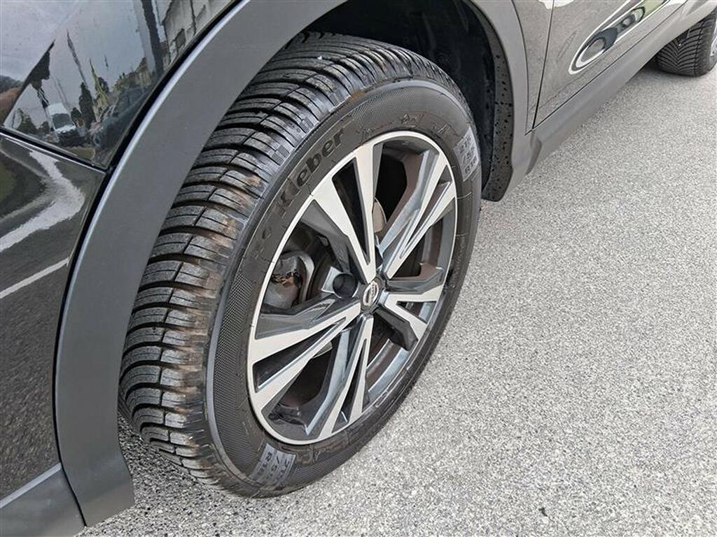 Nissan Qashqai 1.3 DIG-T N-Connecta 2WD
