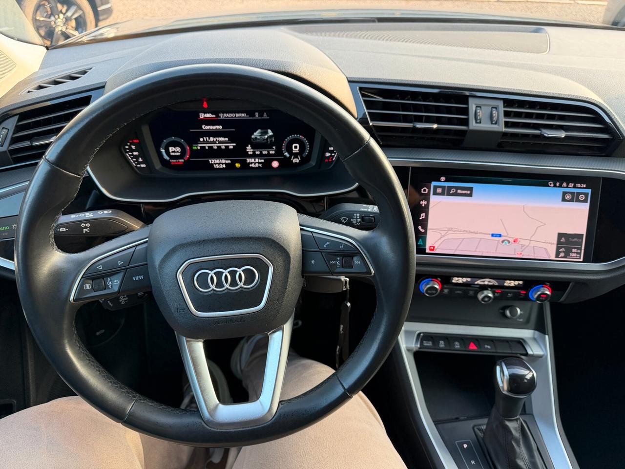 Audi Q3 35 TDI S tronic Business Advanced