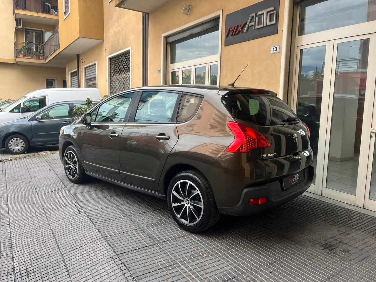 Peugeot 3008 1.6 HDi 110CV Premium