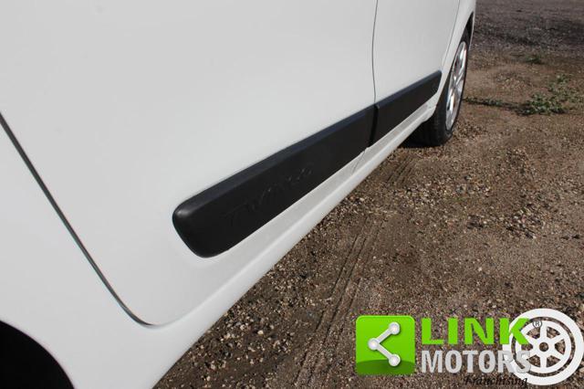 RENAULT Twingo 1.0 SCE 65 CV INTENS