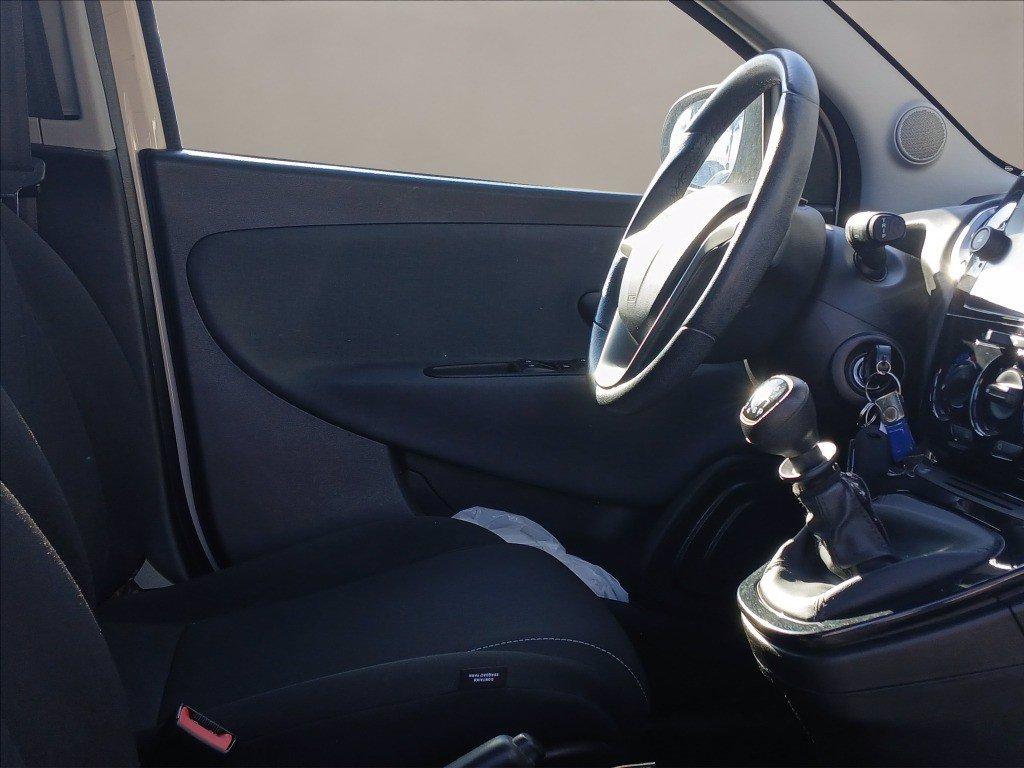 LANCIA Ypsilon 1.0 firefly hybrid Gold s&s 70cv del 2021