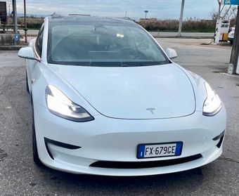 Tesla Model 3 Standard RWD Plus