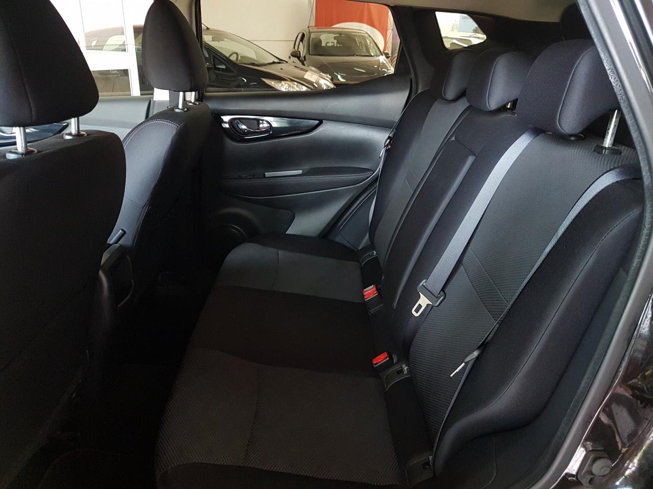 Nissan Qashqai 1.5 dCi N-Connecta