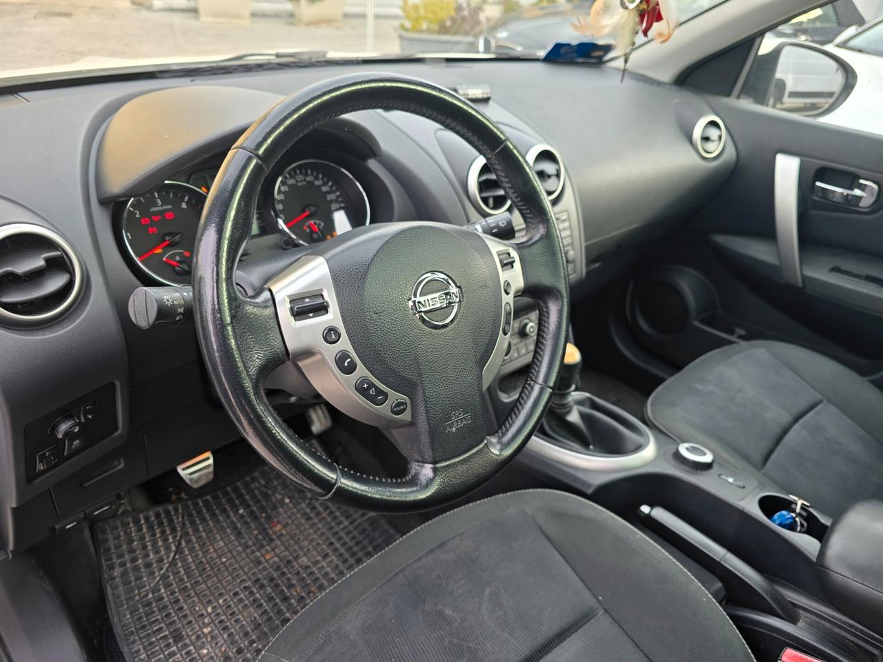 Nissan Qashqai 2.0 dCi DPF Tekna