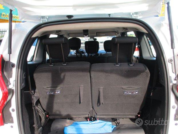 Dacia Lodgy STEPWAY 1.5 DCI 115CV E6D 7 POSTI NAVI