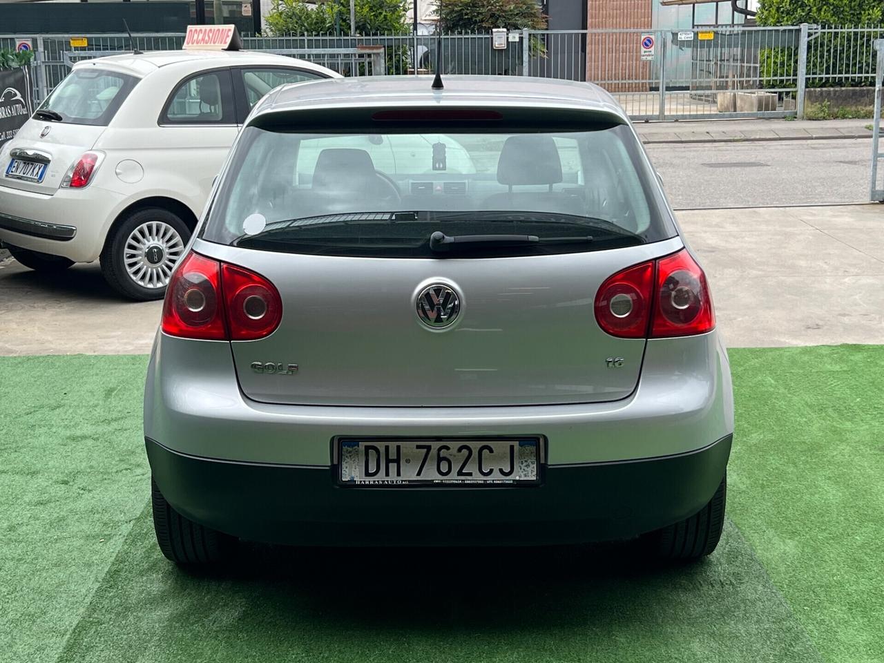 Volkswagen Golf 1.6 16V FSI 5p. Comfortline