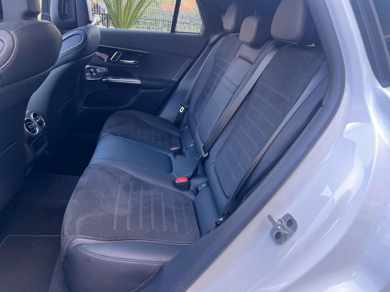 MERCEDES BENZ GLC 300d COUPE' AMG LINE + IVA 22%