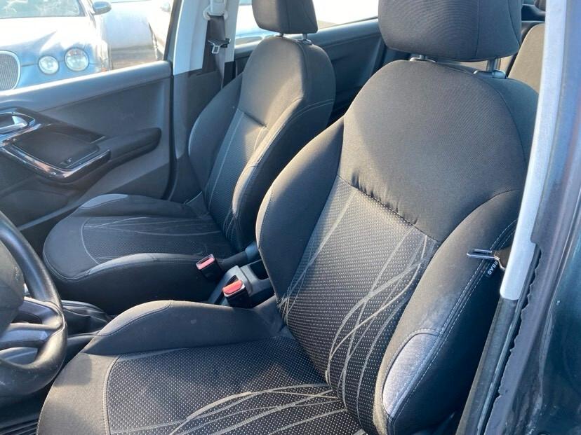 Peugeot 208 1.2 VTi 82 CV 5 porte Active