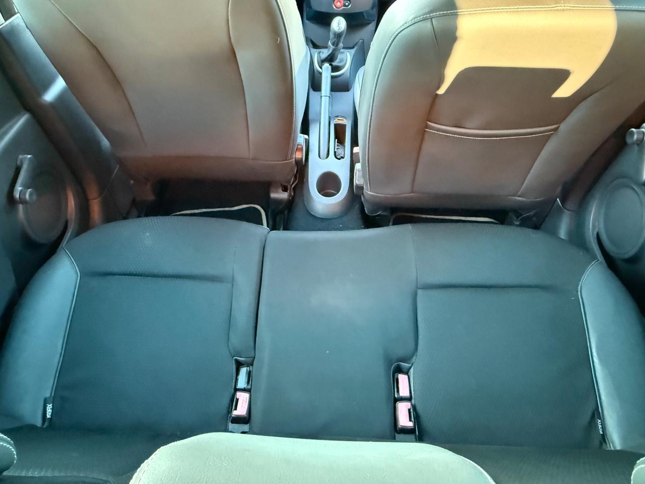 Renault Clio 1.2 16V 5 porte Le Iene