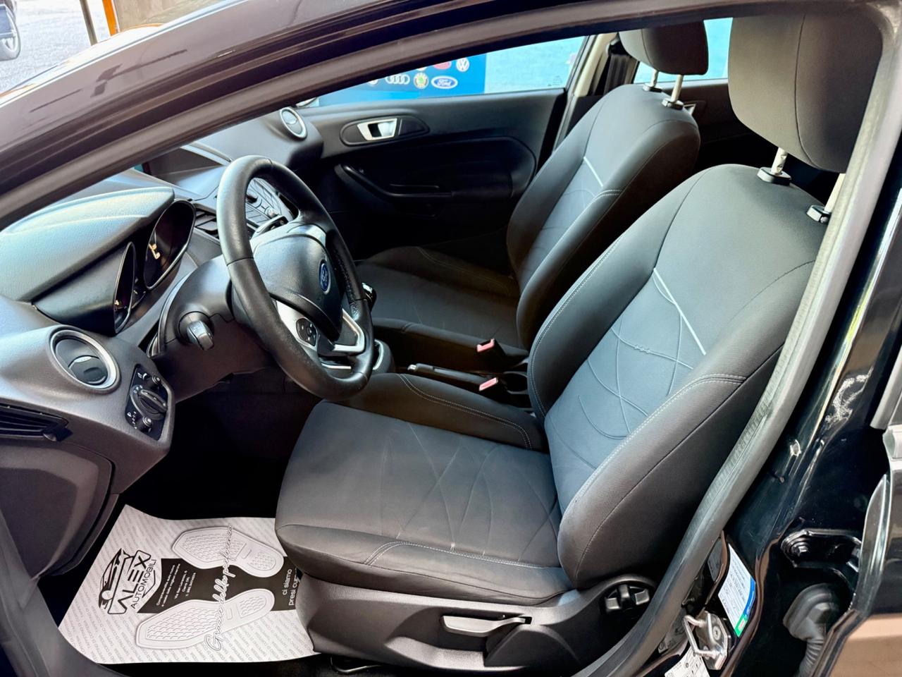 Ford Fiesta 1.5 TDCi 75CV Neopatentati