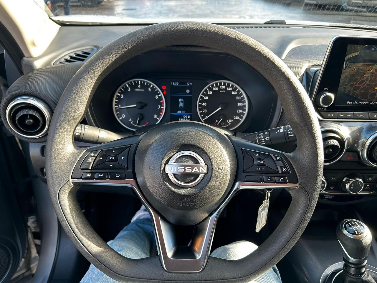 Nissan Juke 1.0 DIG-T 114 CV Business