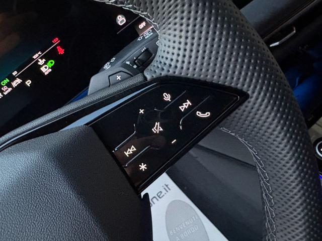 AUDI A6 Avant TDI 150 kW S tronic quattro S line edition one.
