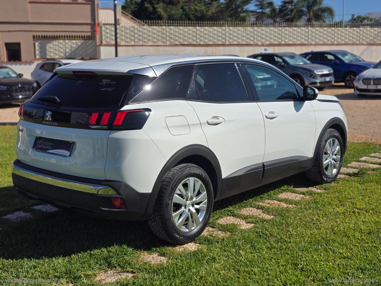 PEUGEOT 3008 BlueHDi 130 S&S EAT8 Business
