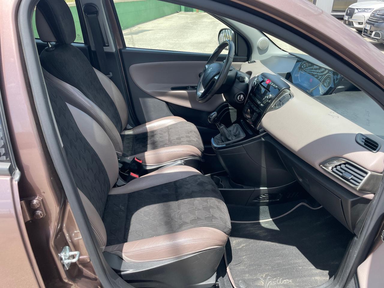 Lancia Ypsilon 1.3 MJT 16V 95 CV 5 porte S&S Elle-TETTO APRIBILE