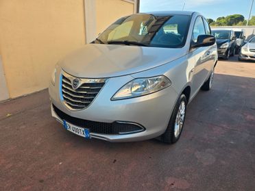 Lancia Ypsilon 0.9 TwinAir 85 CV 5 porte Metano Ecochic Elefantino