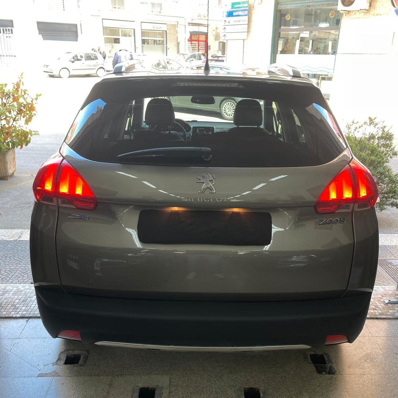 Peugeot 2008 1.6 diesel 100cv Black Matt