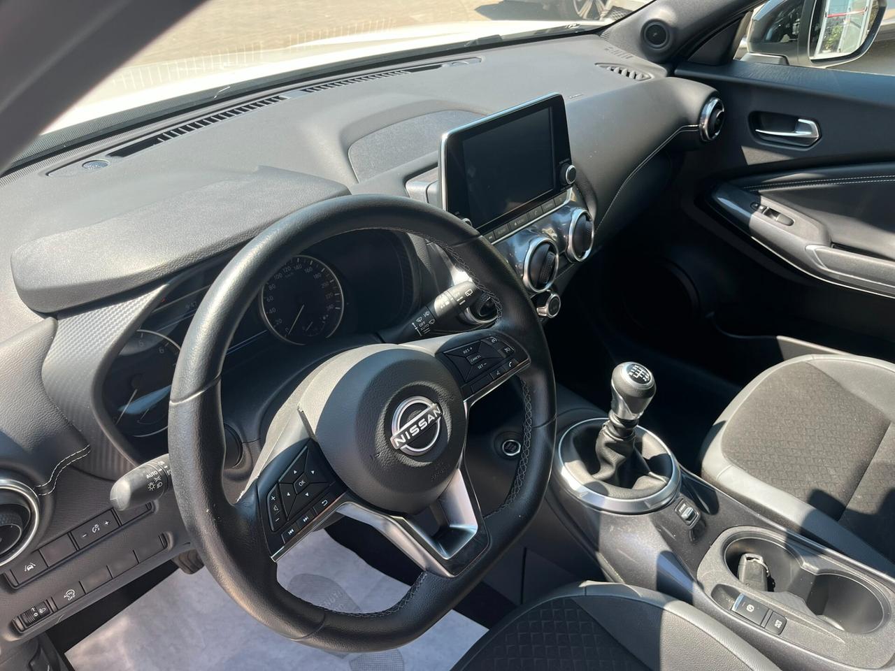 Nissan Juke 1.0 DIG-T 114 CV N-Connecta