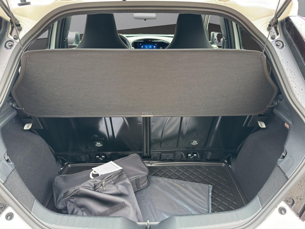 Toyota Aygo X - MY '24 5 porte ACTIVE 1.0 VVT-i