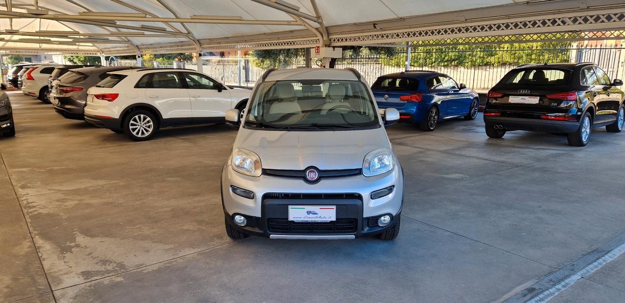 Fiat Panda 4X4 1.3 Mjt 75cv S&S LOUNGE