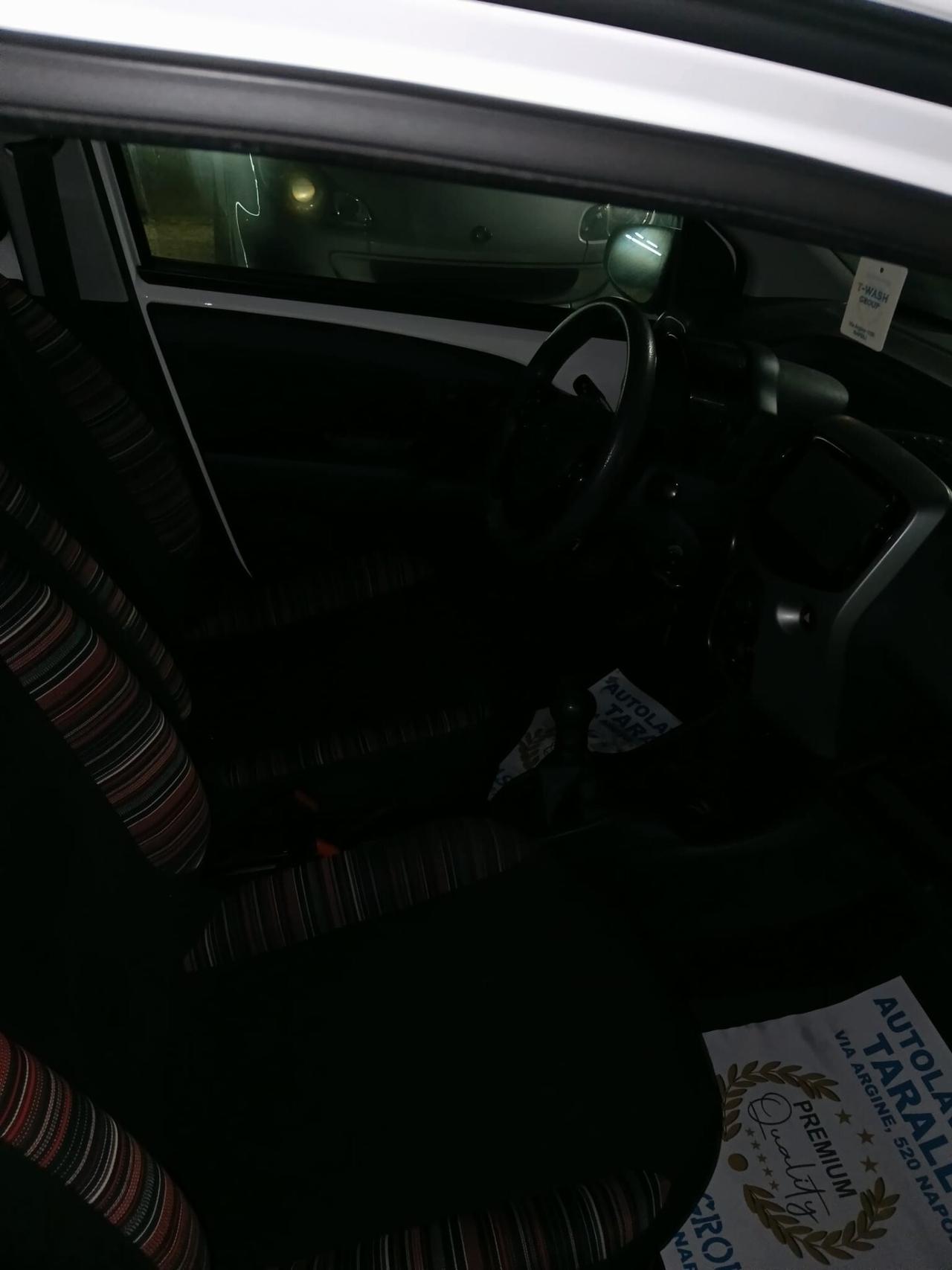 Citroen C1 VTi 68 5 porte Shine