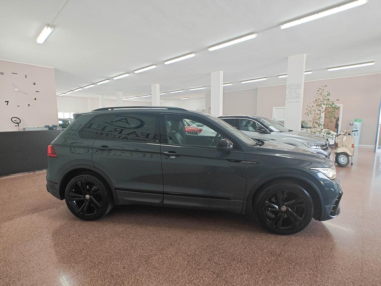 Volkswagen Tiguan 2.0 TDI 150 CV SCR DSG R-Line