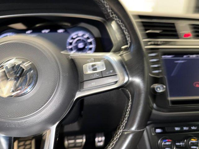 VOLKSWAGEN Tiguan 2.0 BiTDI SCR DSG 4MOTION Executive R-Line BMT