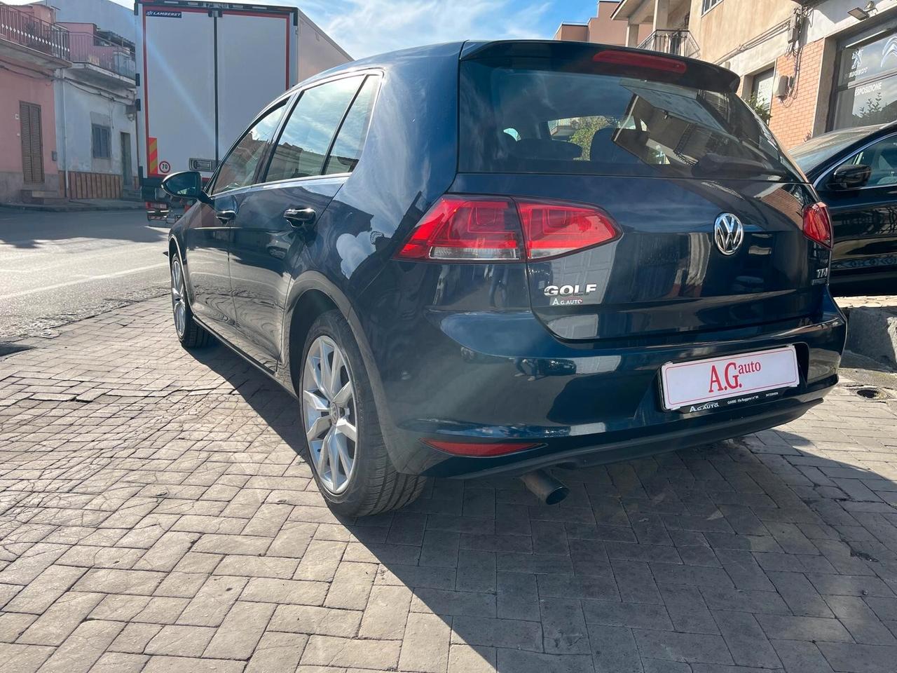 Volkswagen Golf 1.6 TDI DSG 5p. Highline BlueMotion Technology