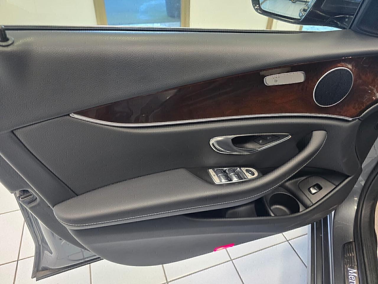 Mercedes E 220 d 4Matic Auto Business Sport 2021